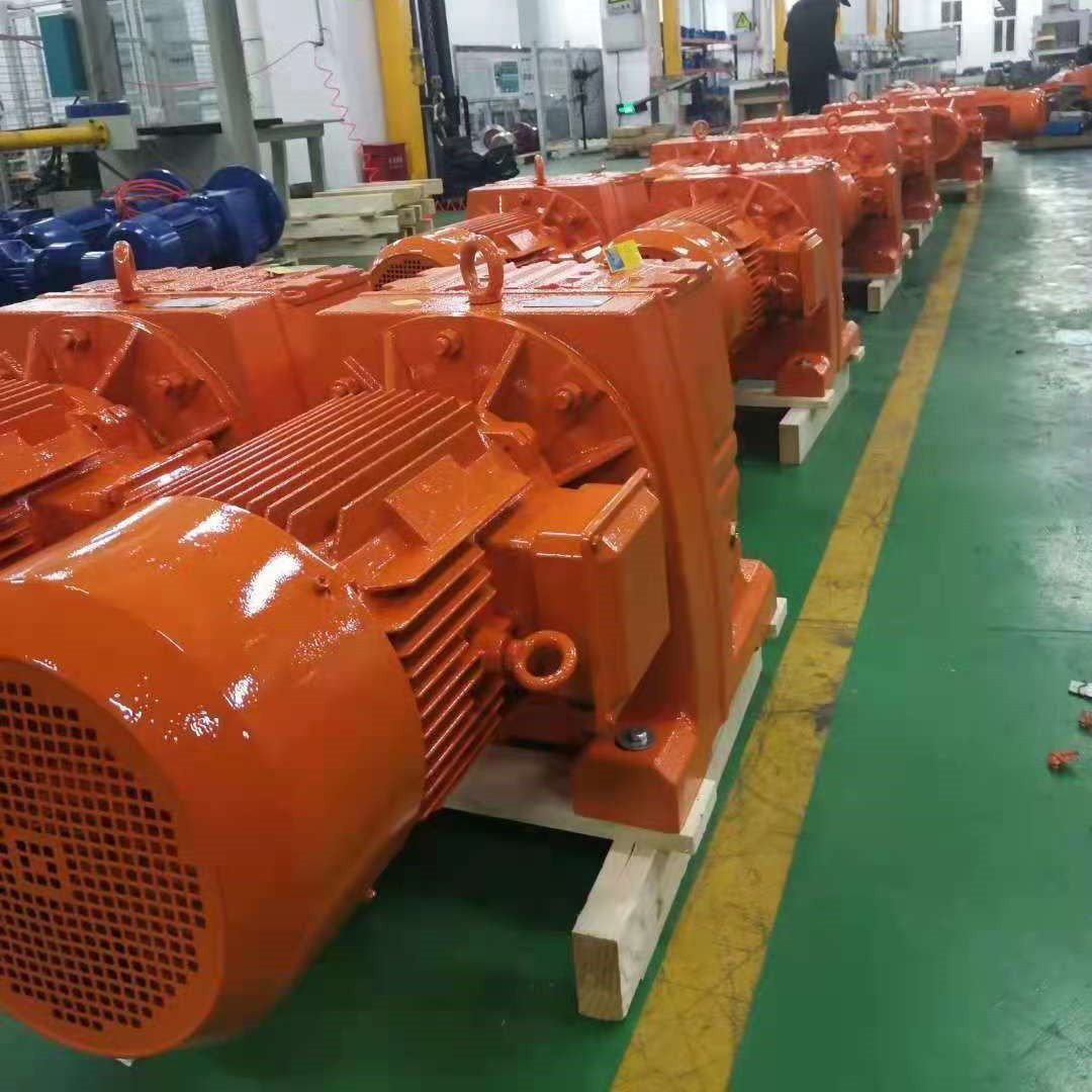 R137-80.91-Y15KW helical gear hardened gear reducer warehouse